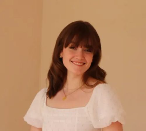 Headshot of Cameron Lynch